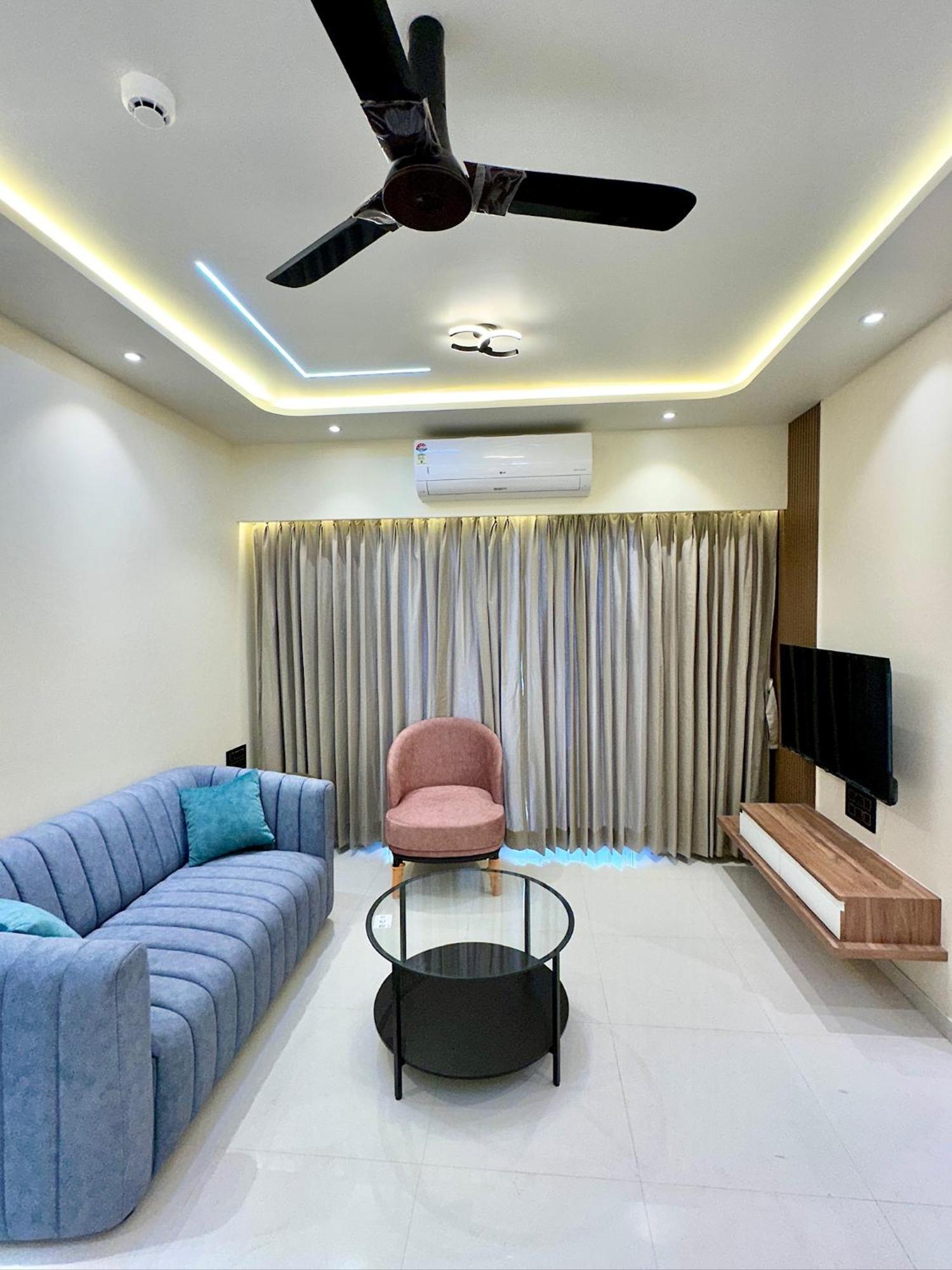 Peacock Palace 2Bhk Modern Ac Flat In Baner Pune Bagian luar foto